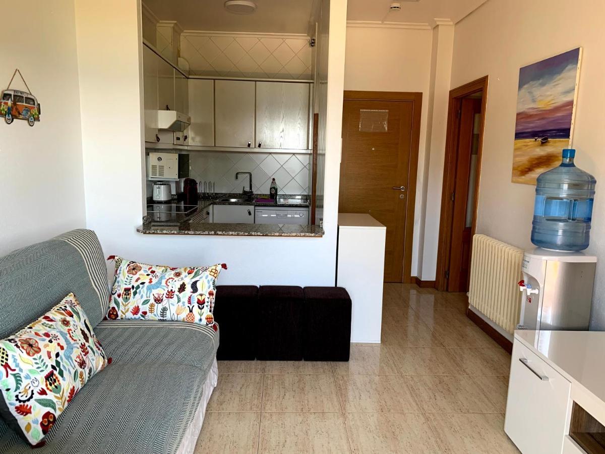 Apartamentos En Playa De Samil Primera Linea De Playa Pe Na Areia Vigo Kültér fotó