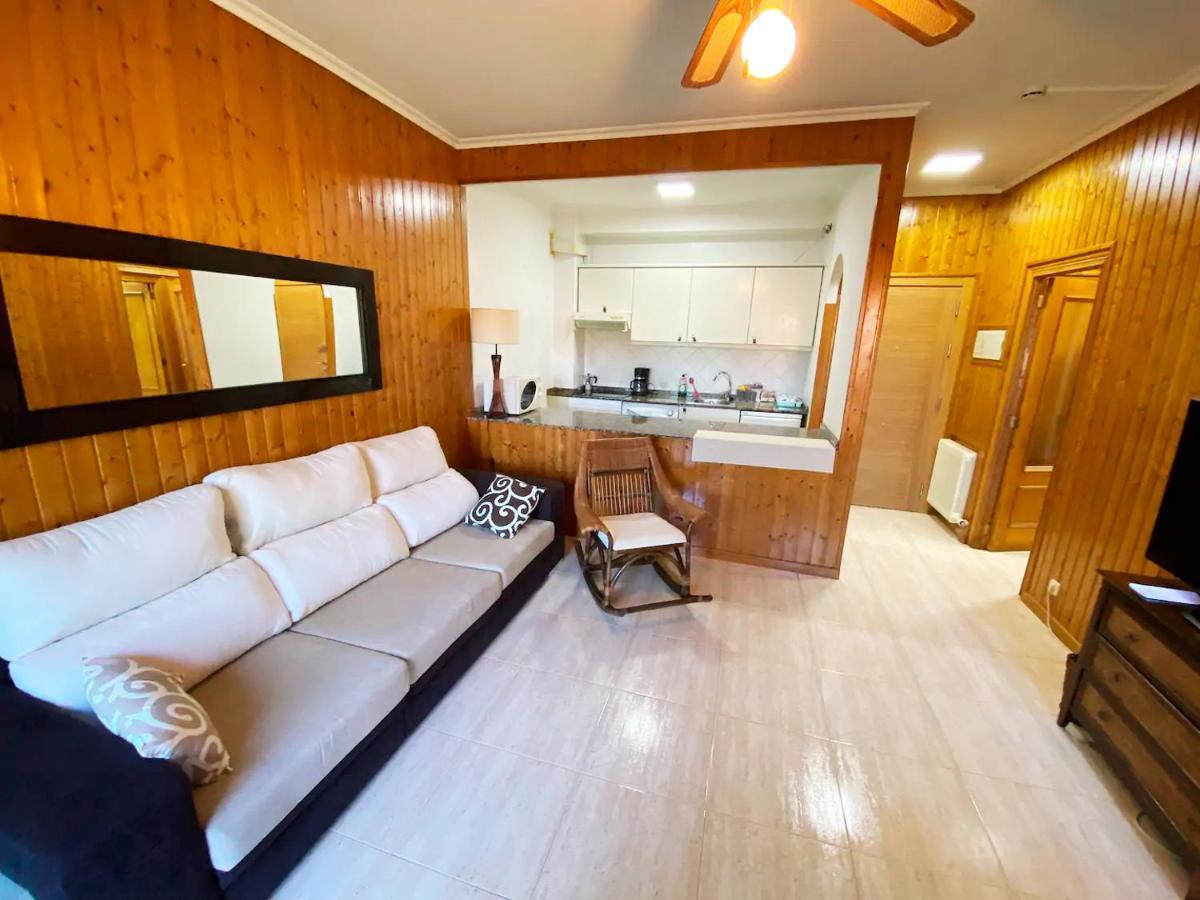 Apartamentos En Playa De Samil Primera Linea De Playa Pe Na Areia Vigo Kültér fotó