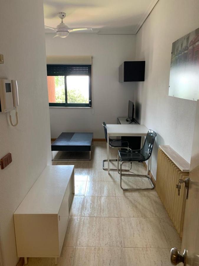 Apartamentos En Playa De Samil Primera Linea De Playa Pe Na Areia Vigo Kültér fotó